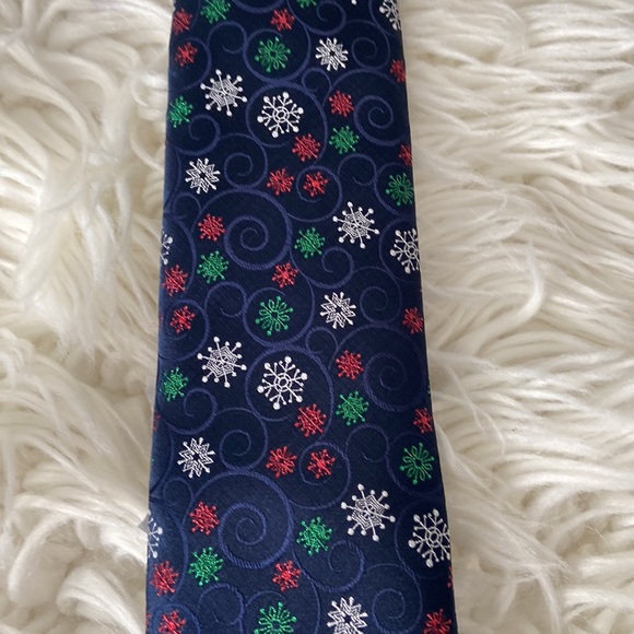 Holiday Tradition Man Tie brand new perfect for upcoming Christmas Party - Picture 11 of 13